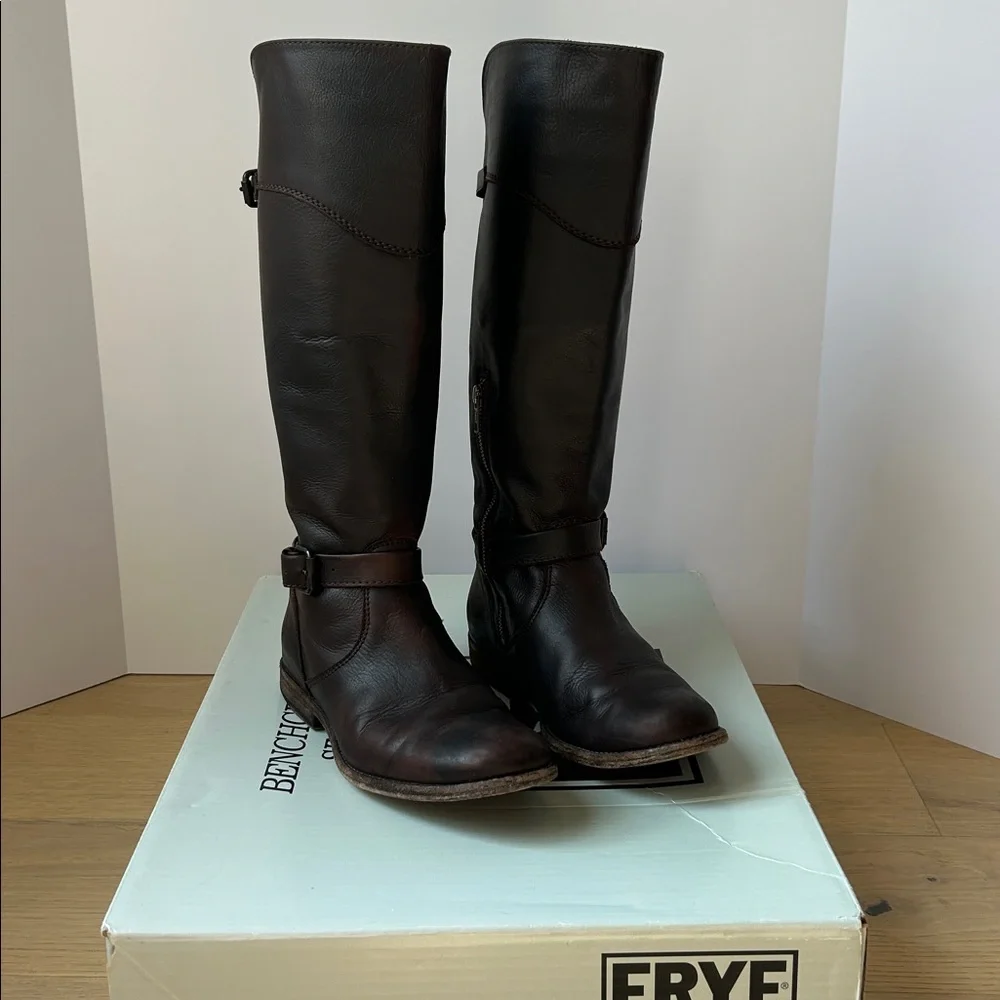 Frye women’s Dark Brown Phillip Riding Boot